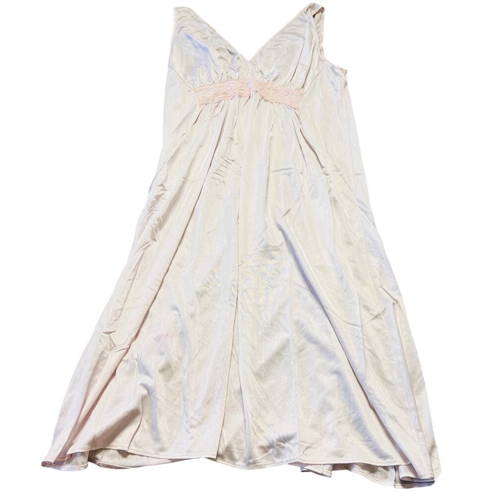 Vintage Pastel Pink Fairy Gore Lacy V-Neck Night Gown Medium